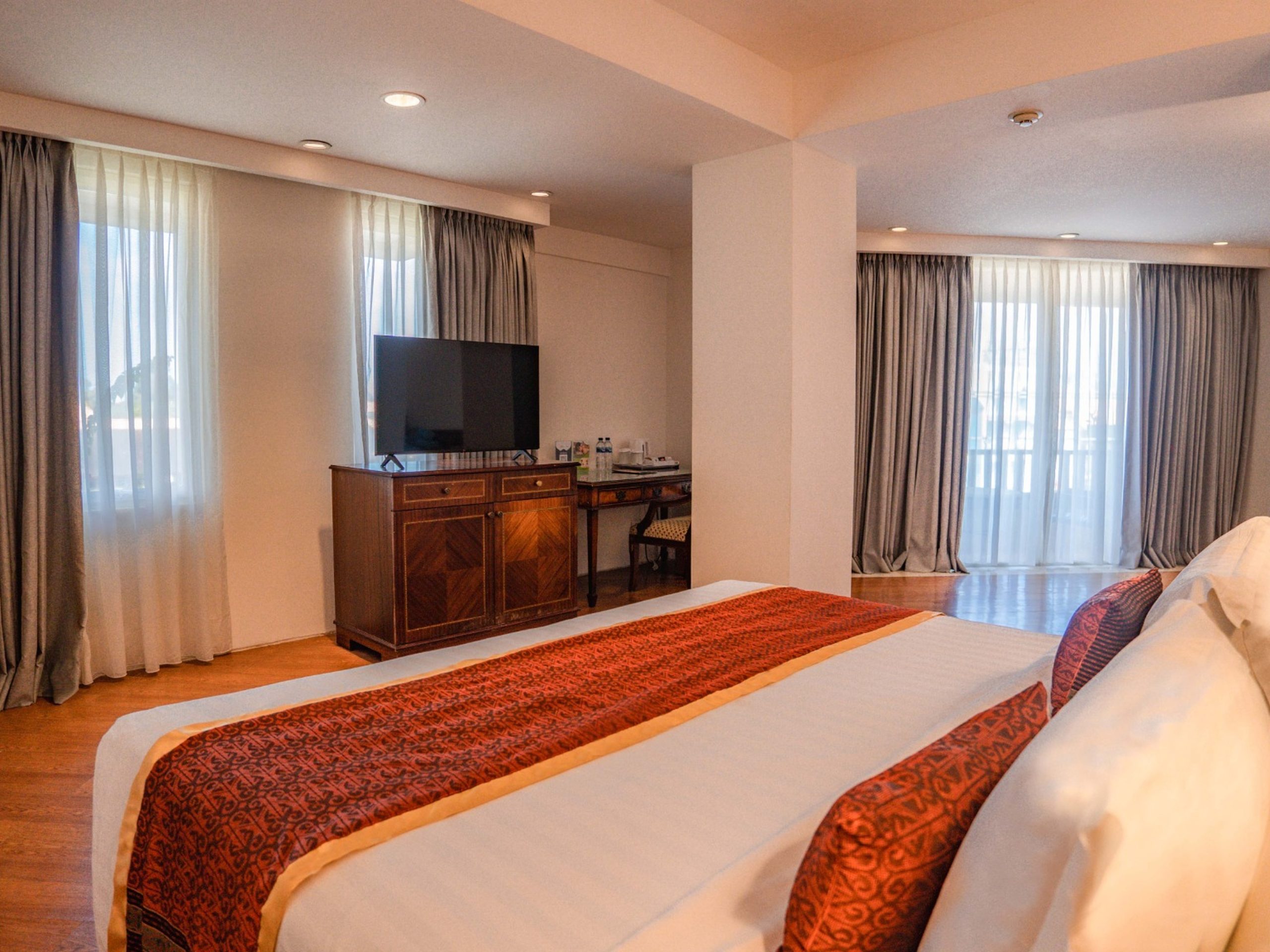 Super Deluxe Room